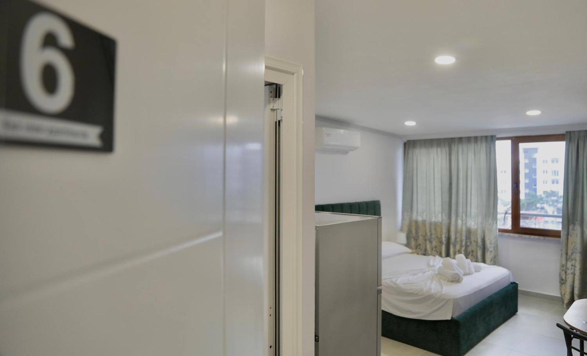 Sea View Apartments Golem  Extérieur photo