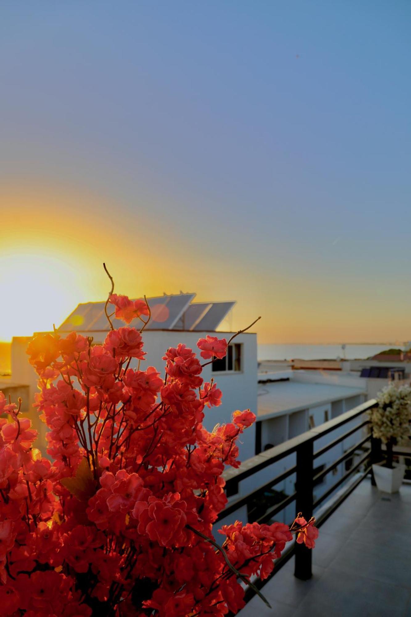 Sea View Apartments Golem  Extérieur photo